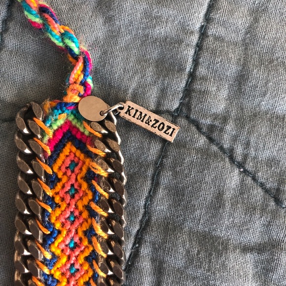 Kim & Zozi Friendship Bracelet - Picture 2 of 6